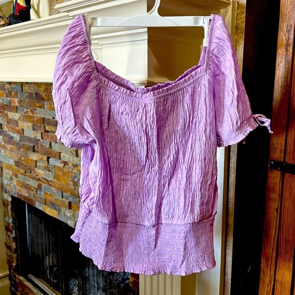 Beautiful smocked summer top from I.N. San Francisco - Picture 1 of 3